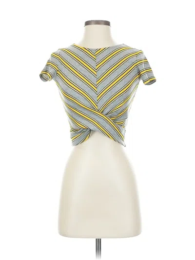 Pre-owned Charlotte Russe Short Sleeve T-shirt In Yellow