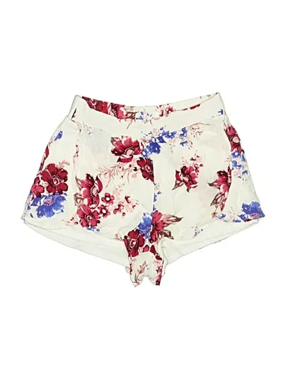 Pre-owned Charlotte Russe Shorts In Ivory