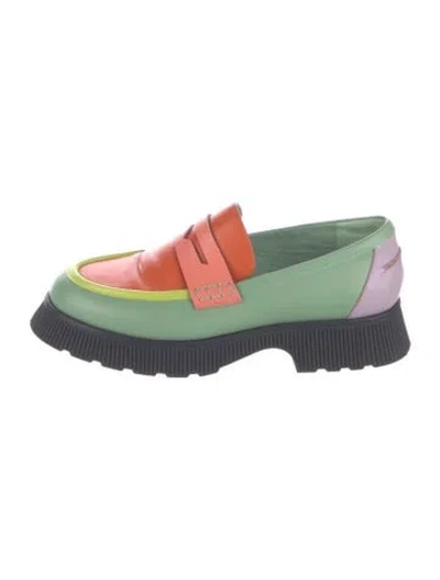 Pre-owned Charlotte Stone Leather Colorblock Pattern Loafers In Green
