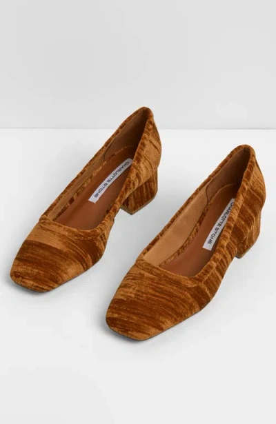 Charlotte Stone Poppie Block Heel Pump In Toffee