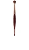Charlotte Tilbury Eye Blender Brush In Beauty: Na