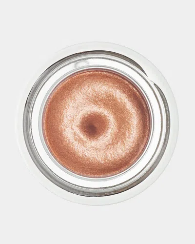 Charlotte Tilbury Eyes To Mesmerise In Gold