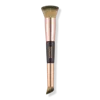 Charlotte Tilbury Hollywood Complexion Brush