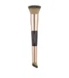 Charlotte Tilbury Hollywood Complexion Brush
