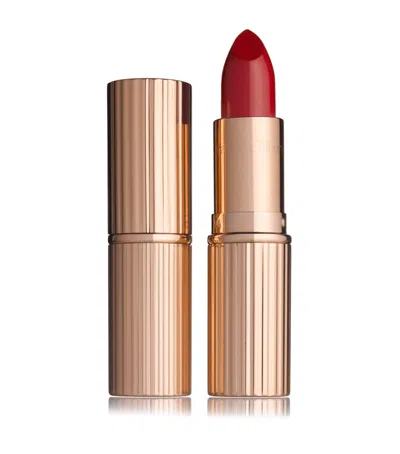 Charlotte Tilbury K. I.s. S.i. N.g Lipstick In Red