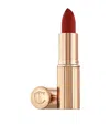 Charlotte Tilbury K. I.s. S.i. N.g Lipstick In Red