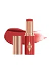 Charlotte Tilbury Unreal Blush In Red