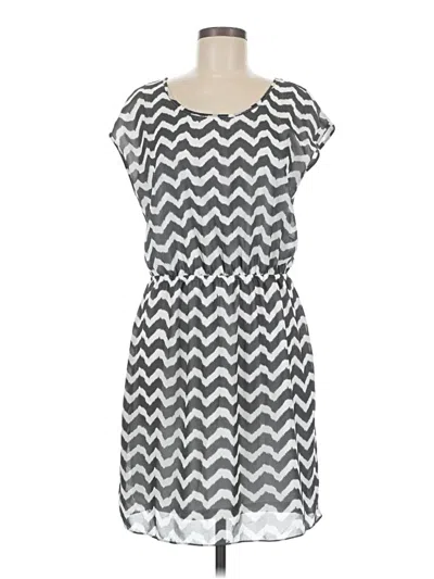 Pre-owned Charming Charlie Casual Dress In Gray