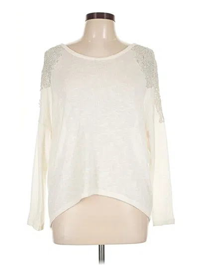 Pre-owned Charming Charlie Pullover Sweater In Ivory