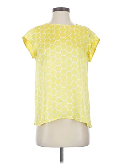 Pre-owned Charming Charlie Short Sleeve Blouse In Yellow