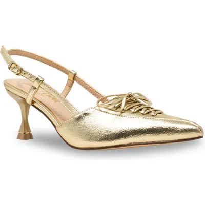 Chase & Chloe Chase And Chloe Corset Pointed Toe Kitten Heel Pump In Gold Metallic