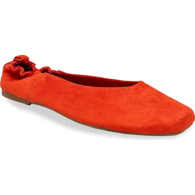 Chase & Chloe Chase And Chloe Namari Square Toe Leather Flat In Red