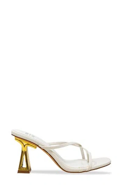 Chase & Chloe Chase And Chloe Sculpted Strappy Toe Post Sandal In White Pu