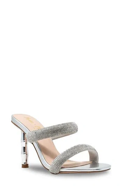 Chase & Chloe Chase And Chloe Slip-on Slide Sandal In Silver Metallic