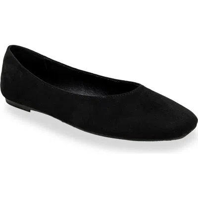 Chase & Chloe Chase And Chloe Square Toe Ballet Flat In Black