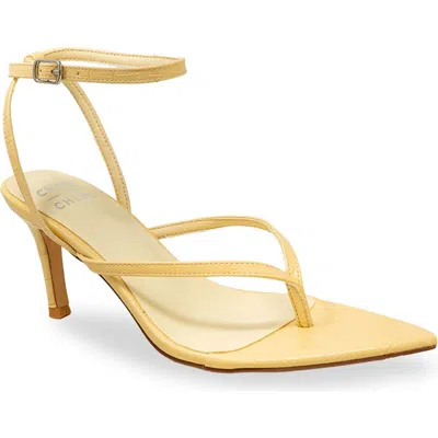 Chase & Chloe Chase And Chloe Strappy Post Toe Sandal In Multi