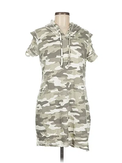 Pre-owned Chaser Casual Dress In Gray
