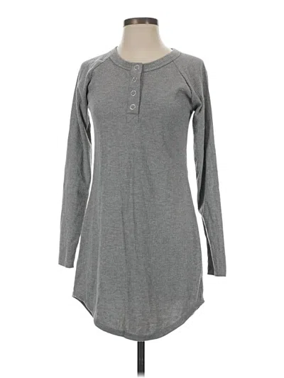 Pre-owned Chaser Casual Dress In Gray