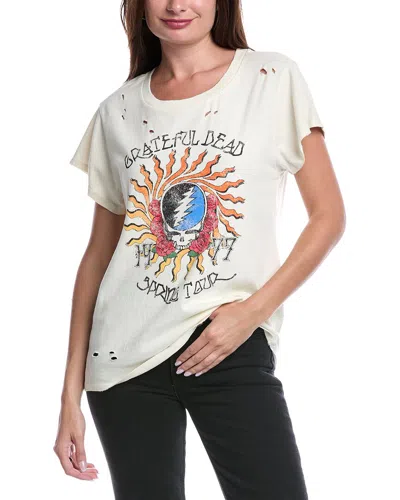 Chaser Distressed Graphic T-shirt In White