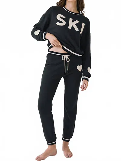 Chaser Heart Vintage Cool Joggers In True Black