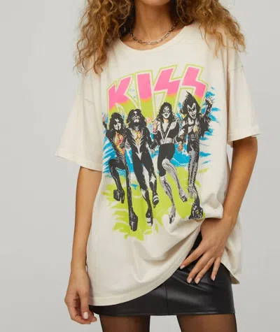 Chaser Kiss Shirt In White