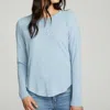 CHASER LONG SLEEVE CREW NECK SHIRTTAIL TEE