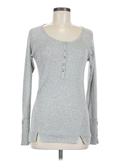 Pre-owned Chaser Long Sleeve Top Gray Scoop Neck Tops