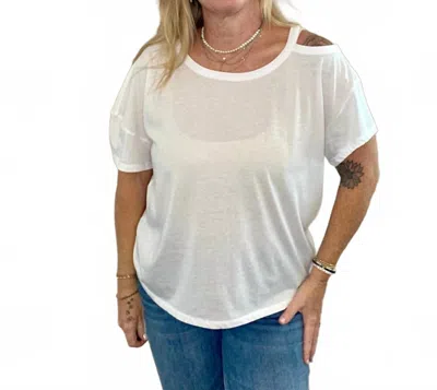 Chaser Shoulder Cut-out Tee In White