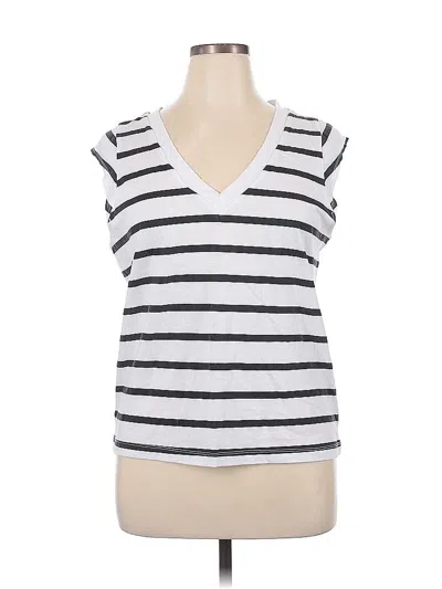 Pre-owned Chaser Sleeveless T-shirt In White