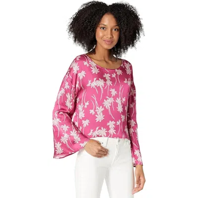 Chaser Top Women's Pink Floral Bell Sleeve Back Slit Cropped Blouse Jzz395 In Multi