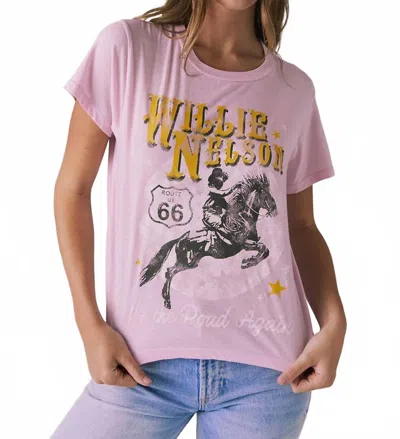 Chaser Willie Nelson Retro Logo Tee In Nose Pink