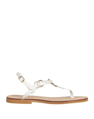 Chatulle Woman Thong Sandal White Size 7 Leather