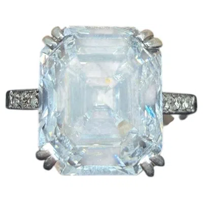 Pre-owned Chaumet Antique  5.69ct E Type Iia Emerald Cut Diamond Ring In Green