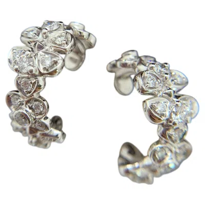Pre-owned Chaumet Hortensia 18k White Gold Diamond Flower Hoop Earrings