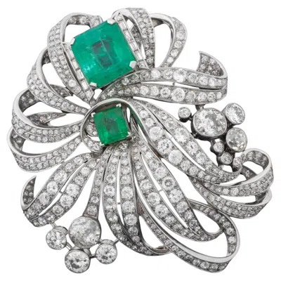 Pre-owned Chaumet Platinum Emerald Diamond Brooch, 29.25ct, France In Green
