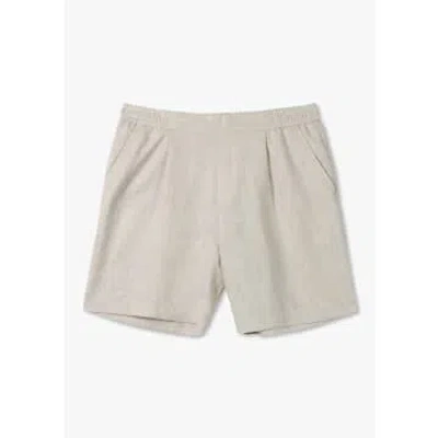Che Mens Linen Shorts In Oat In White