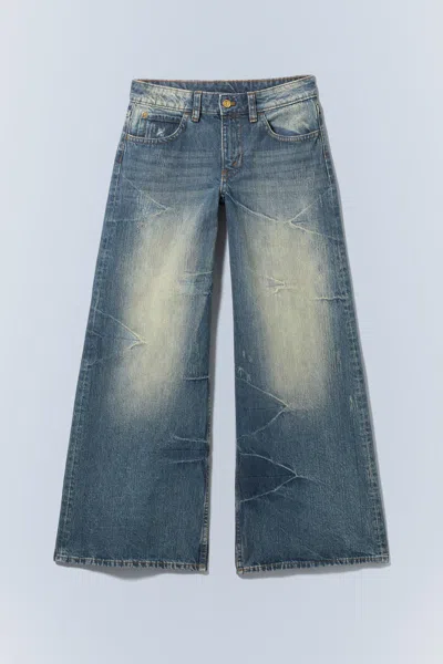 Cheap Monday Poser Regular Waist Loose Wide Jeans In Blue