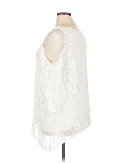 Pre-owned Chelsea & Theodore Sleeveless Blouse In White