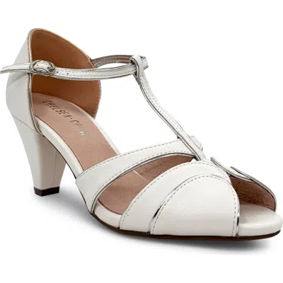 Chelsea Crew Penelope T-strap Sandal In White