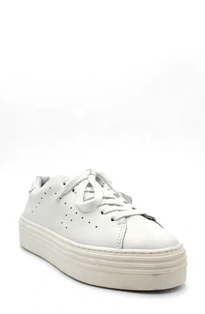 Chelsea Crew Unique Platform Low Top Sneaker In White Leather