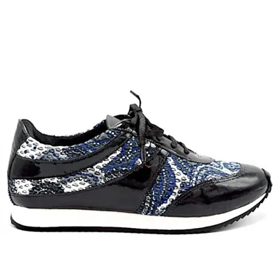 Chelsea Jones Women's Train Walking Shoe In Patent Black Leather / Blue & White Mesh In Multi