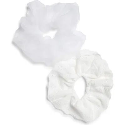 Chelsea28 2-pack Eyelet Scrunchies In White