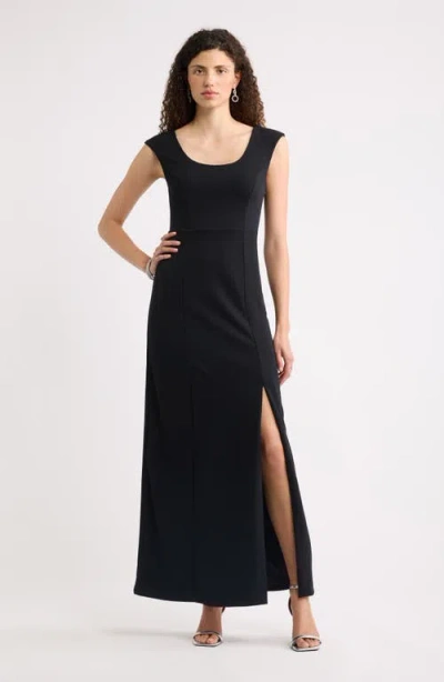 Chelsea28 Scoop Neck Seamed Maxi Dress In Black