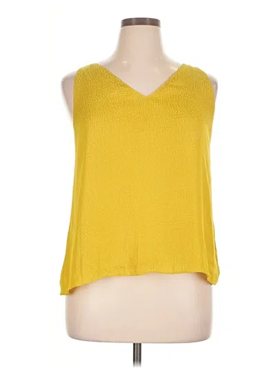 Pre-owned Chelsea28 Sleeveless Top Yellow Solid Pattern V-neck Tops