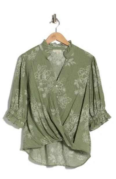 Chenault Ruffle Neck Top In Green