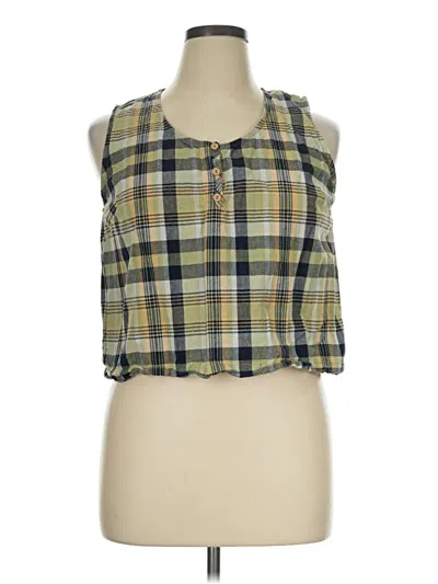 Pre-owned Cherokee Sleeveless Blouse In Green