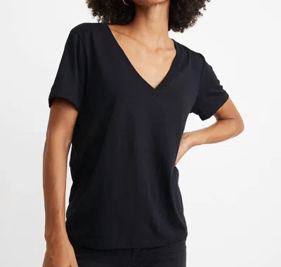 Cherry Cloth Boyfriend V-neck Top In Black