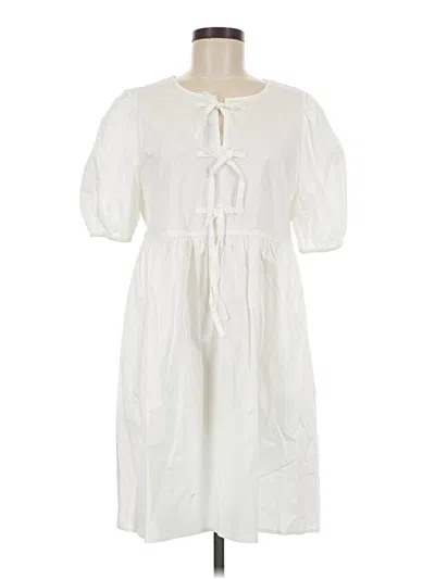 Pre-owned Chetta B Casual Dress In White
