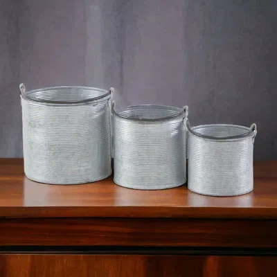 Cheungs 3 Piece Metal Bucket Set In Silver