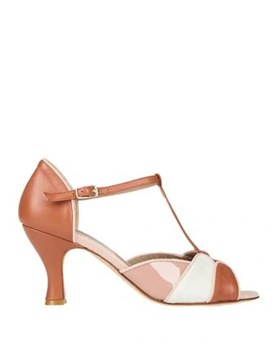 Cheville Woman Pumps Black Size 8 Leather In Multi